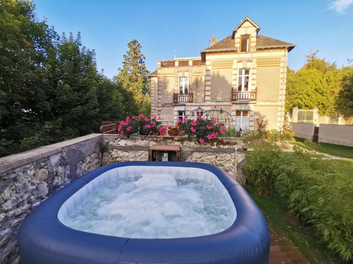 Amalouyse Studio De Charme Au Coeur Des Chateaux De Loire Montlouis-sur-Loire Exterior photo
